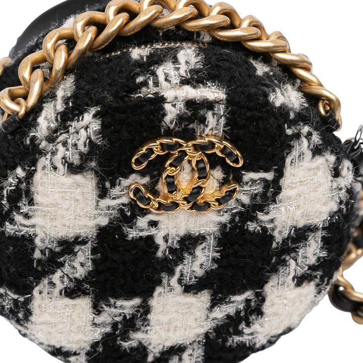 Chanel Tweed 19 Round Pochette with Chain and Coin Purse Blanc – GABY PARIS Authentique