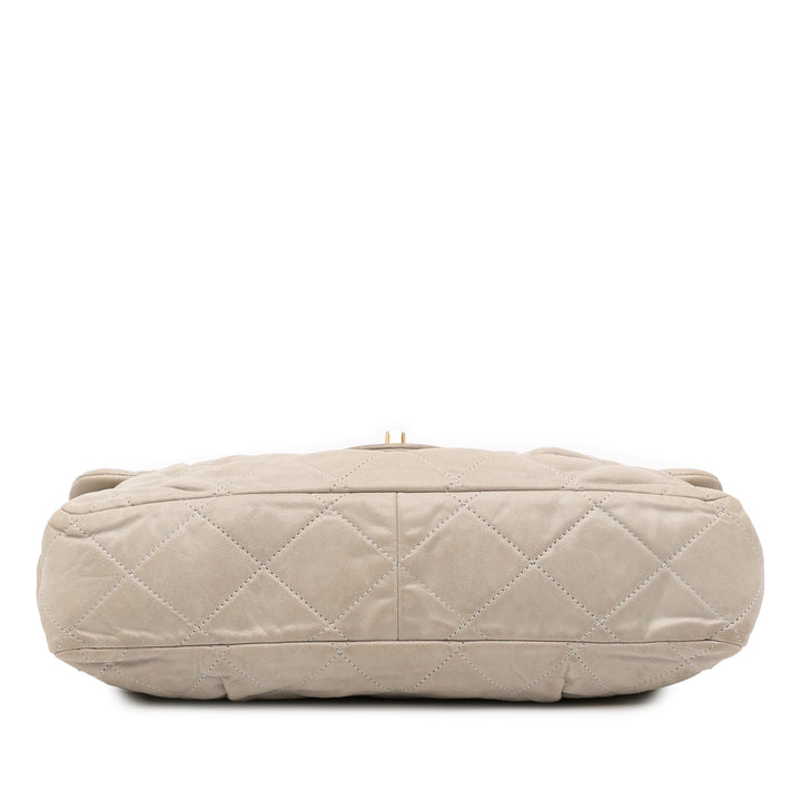 Chanel Matelassé Cuir de veau Chic Quilt à rabat