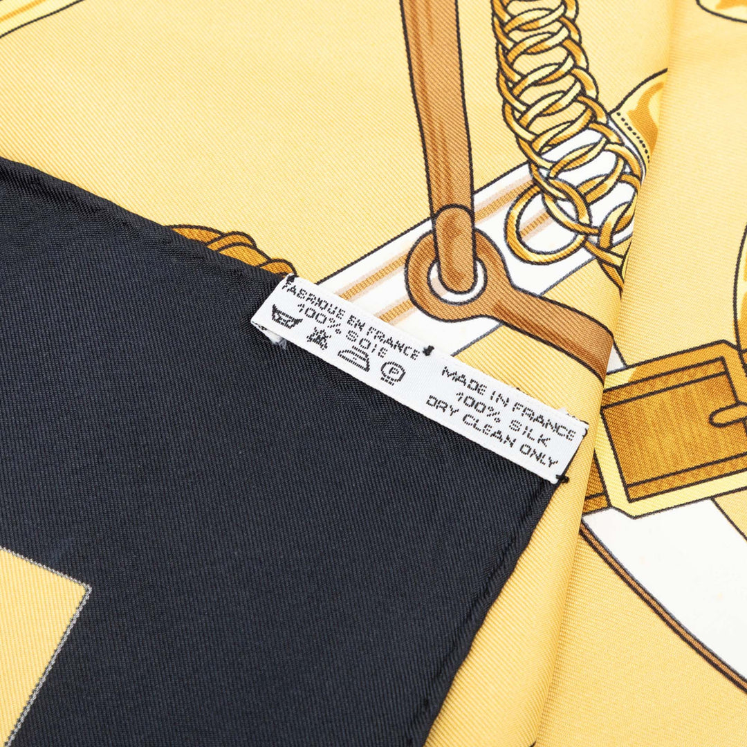 Hermès Eperon D Or Foulard 90 Noir – vue 2 – GABY PARIS