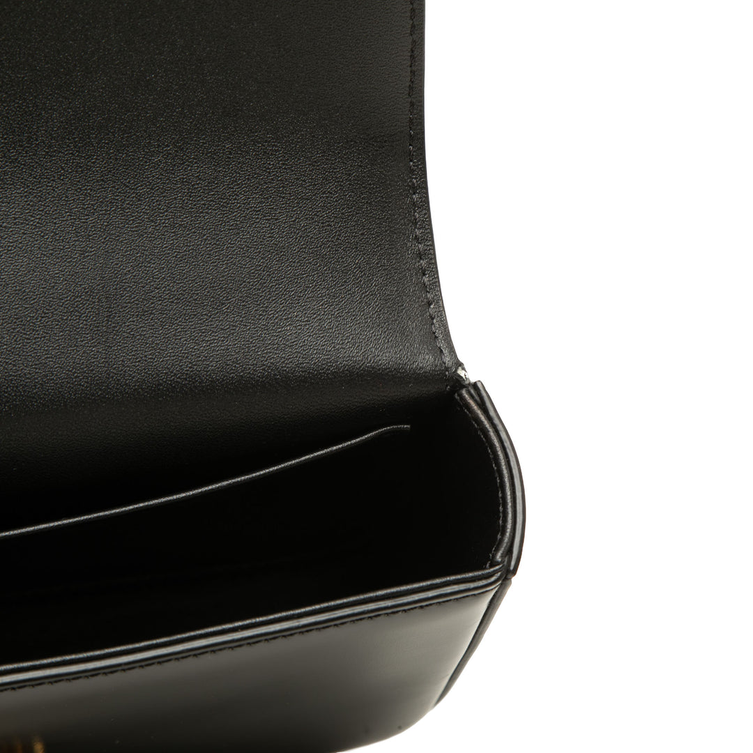 Celine Sac porté épaule brillant Triomphe Claude Cuir de veau Noir – vue 7 – GABY PARIS