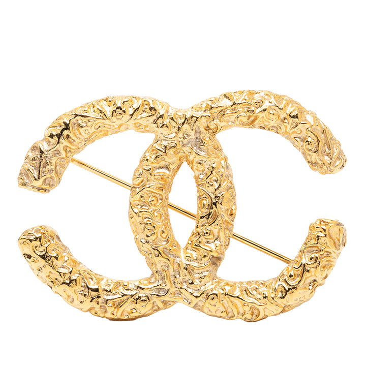 Chanel CC plaqué Baroque embossé Broche