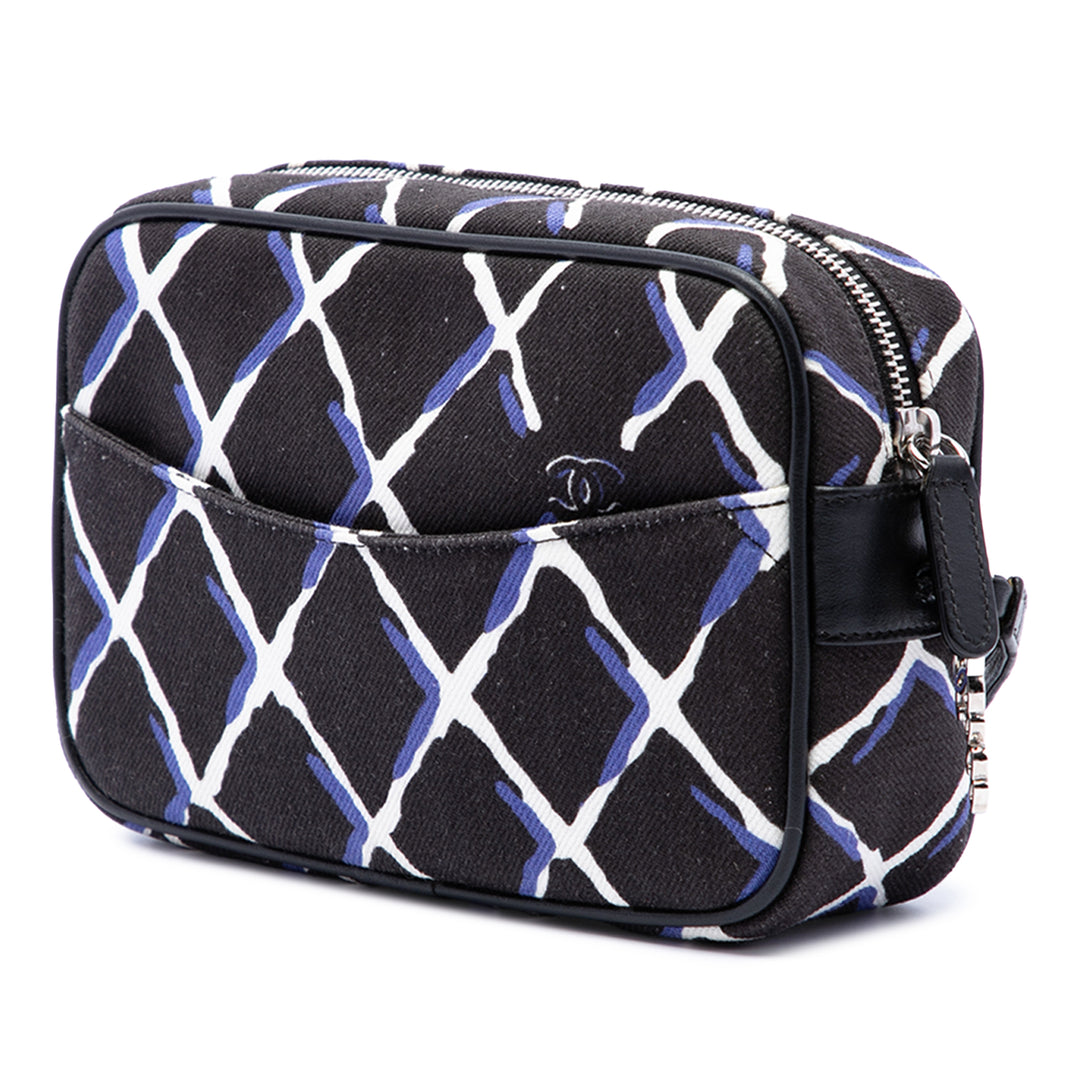 Chanel Trousse CC Imprimé Airline de maquillage Noir – vue 2 – GABY PARIS