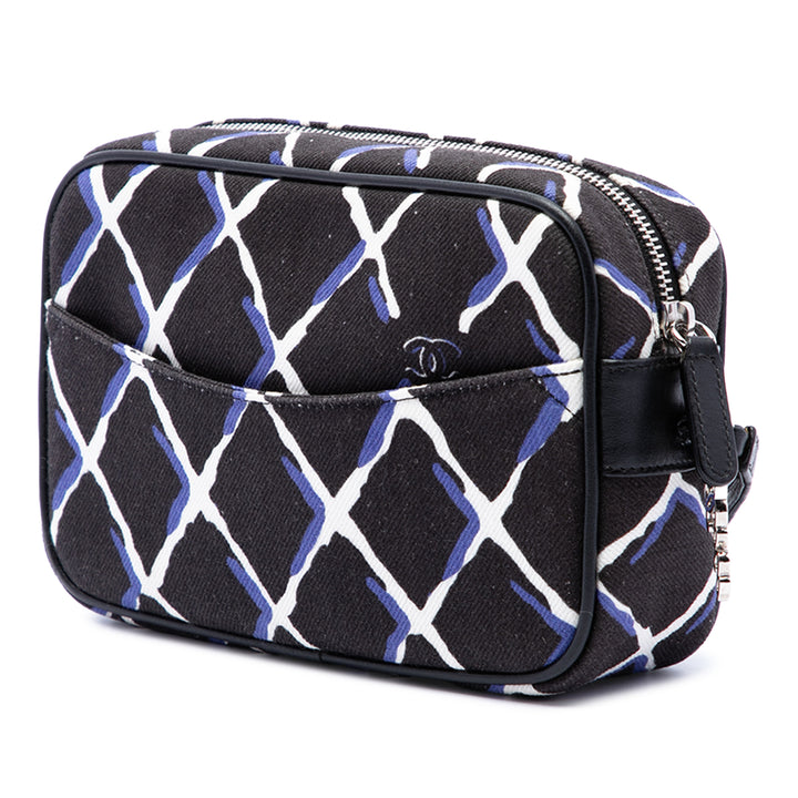 Chanel Trousse CC Imprimé Airline de maquillage Noir – vue 2 – GABY PARIS