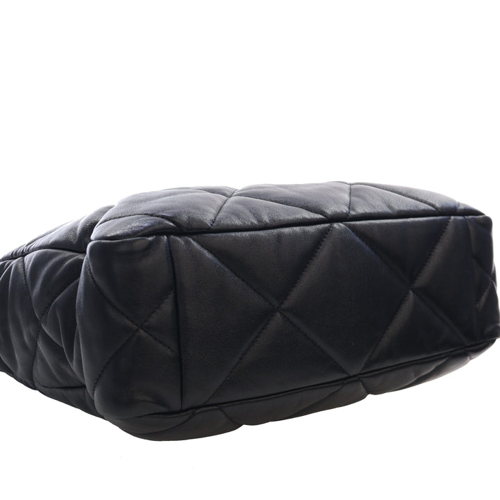 Chanel Cuir d’agneau Vertical 19 Shopping Cabas