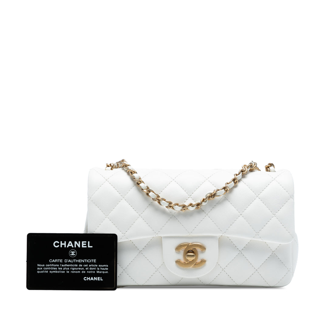 Chanel Mini Rectangular Classic Cuir d’agneau Romance Simple rabat