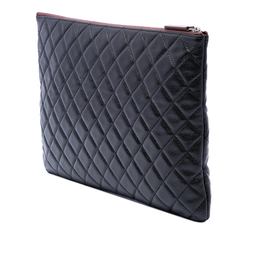 Matelassé O Étui Pochette Grand Cuir caviar Noir