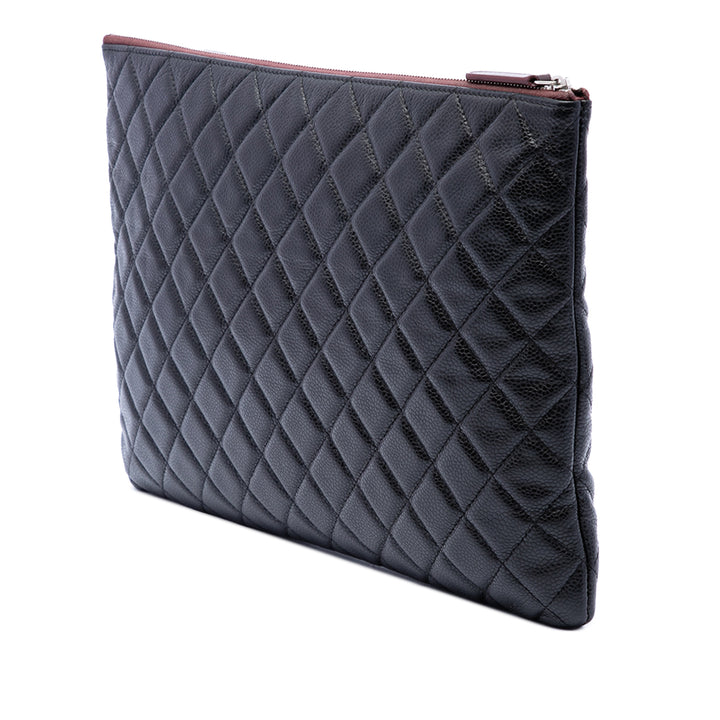 Matelassé O Étui Pochette Grand Cuir caviar Noir