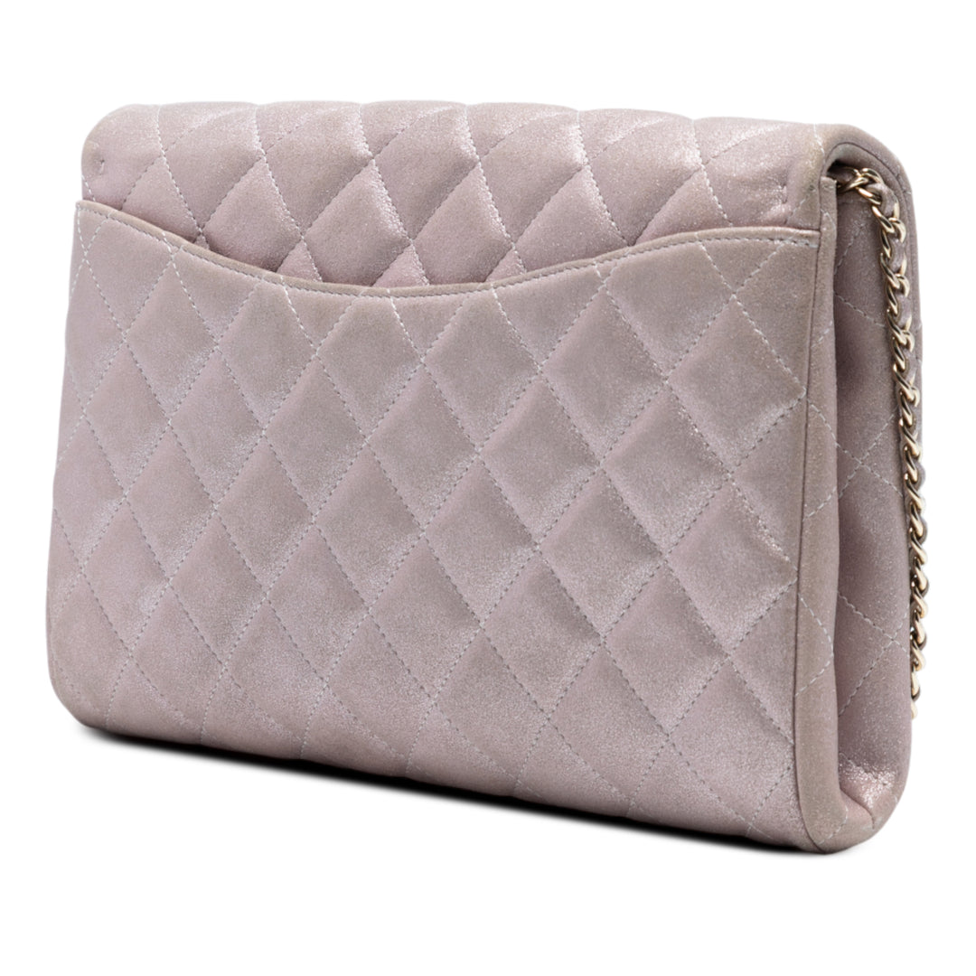 Chanel CC Quilted Iridescent Cuir de veau Pochette with Chain Rose – GABY PARIS Authentique