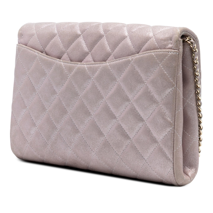 Chanel CC Quilted Iridescent Cuir de veau Pochette with Chain Rose – GABY PARIS Authentique