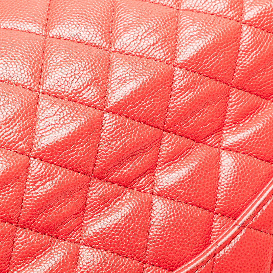 Medium Classic Caviar Double Flap Red - Gaby Paris