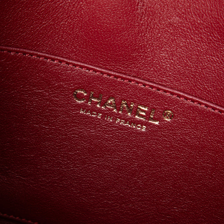 Chanel Matelassé Knock On Wood sac à Cuir d'agneau Rouge – vue 5 – GABY PARIS