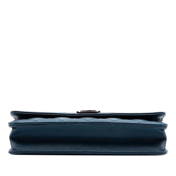 Chanel Matelassé Cuir d’agneau Boy Wallet on Chain
