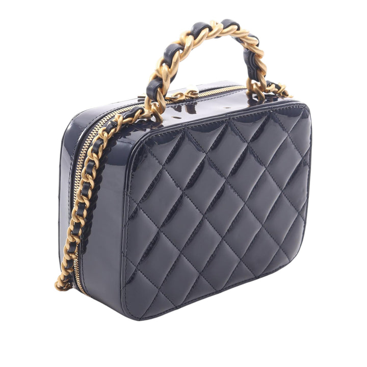 Chanel CC Matelassé Cuir verni Vanity