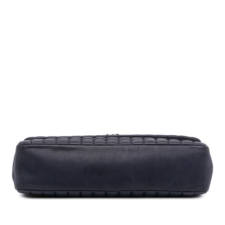 Chanel Chocolate Bar Iridescent Cuir de veau Bubble Flap Bleu – GABY PARIS Authentique