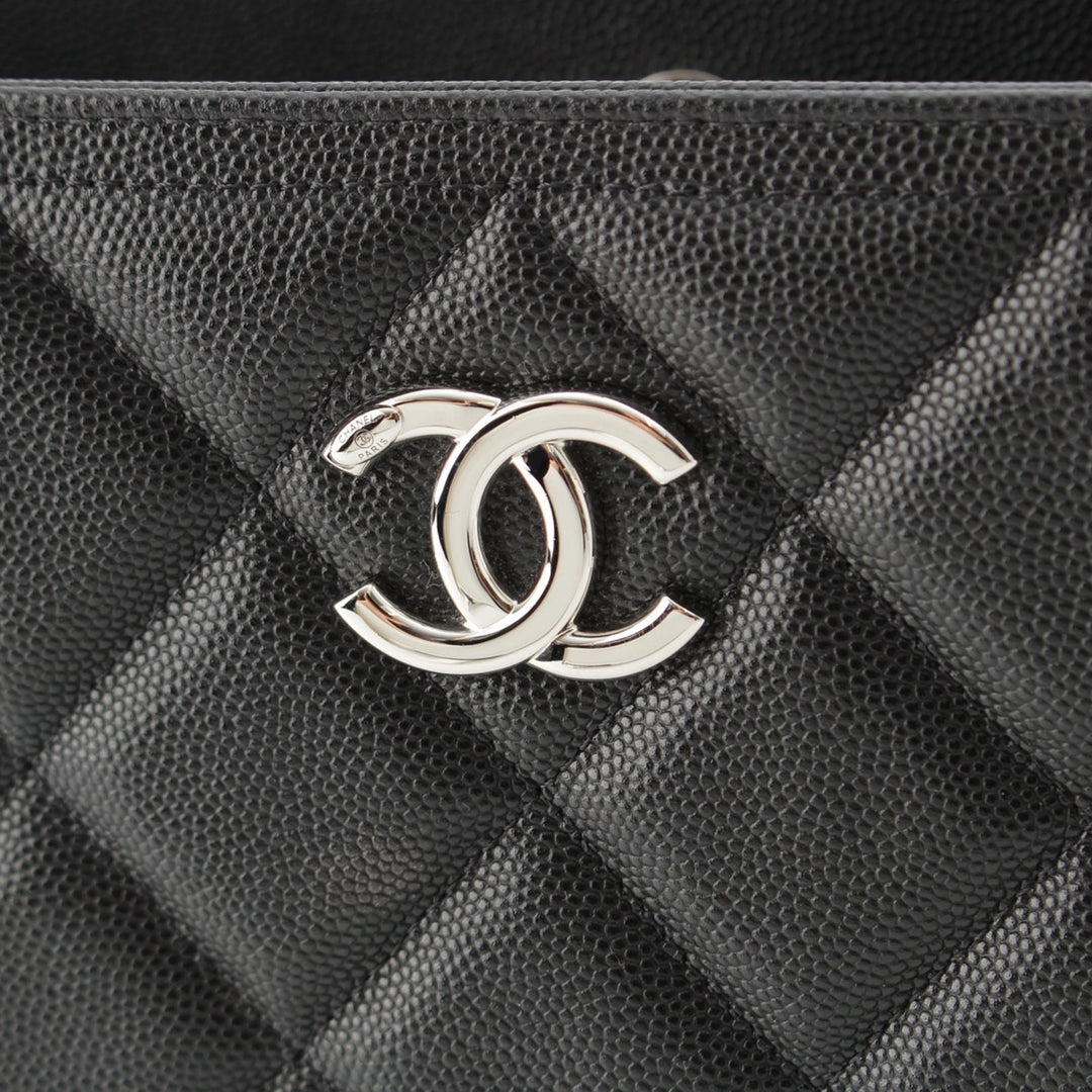 CC Matelassé Cabas chaîne Cuir caviar Noir
