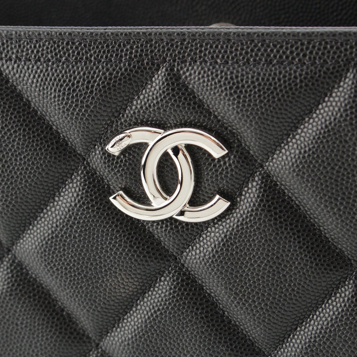 CC Matelassé Cabas chaîne Cuir caviar Noir