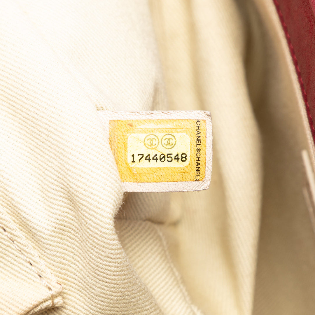 Chanel Large vieilli Cuir de veau Chic Quilt à rabat