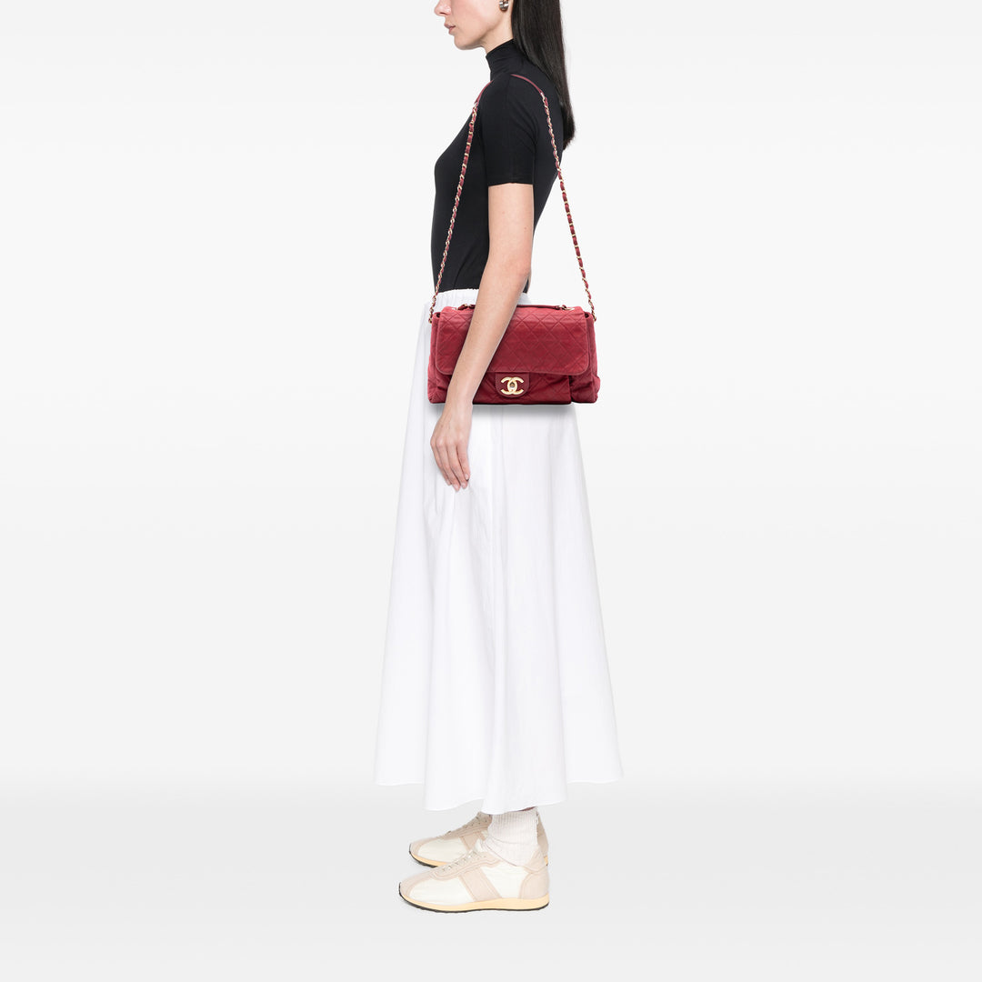 Chanel Large vieilli Cuir de veau Chic Quilt à rabat