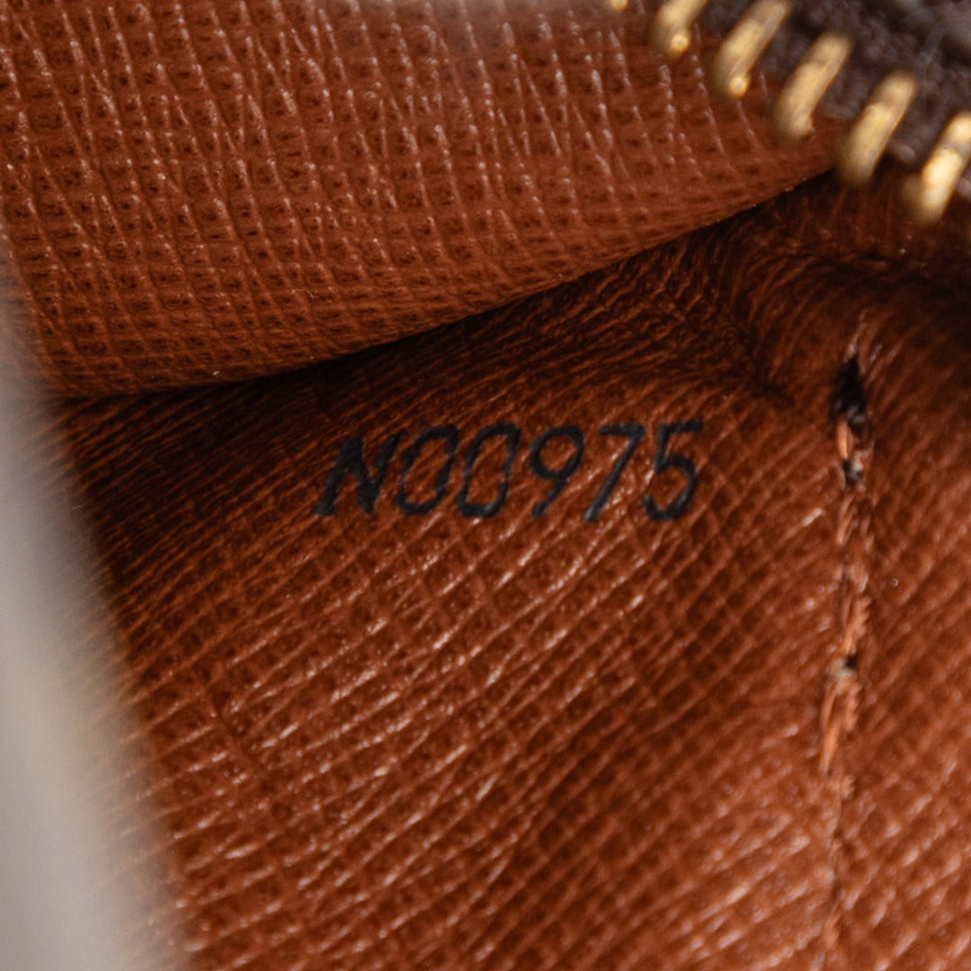 Louis Vuitton Monogram Papillon 26