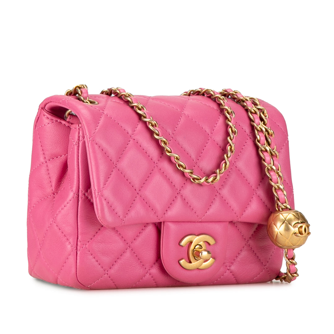Chanel Mini Square Classic Cuir d’agneau Perle Crush Simple rabat