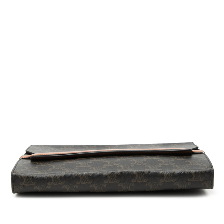 Celine Triomphe Wristlet à rabat Pochette Triomphe enduite Marron – vue 3 – GABY PARIS