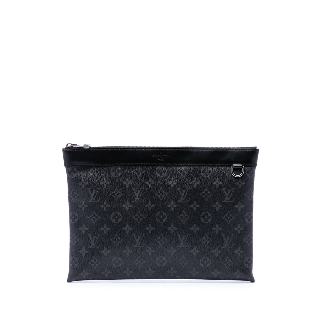 Louis Vuitton Discovery Pochette GM Monogram Eclipse Noir – vue principale – GABY PARIS