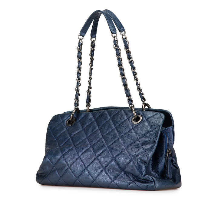 Chanel Matelassé Iridescent Caviar Chic Shopping Cabas