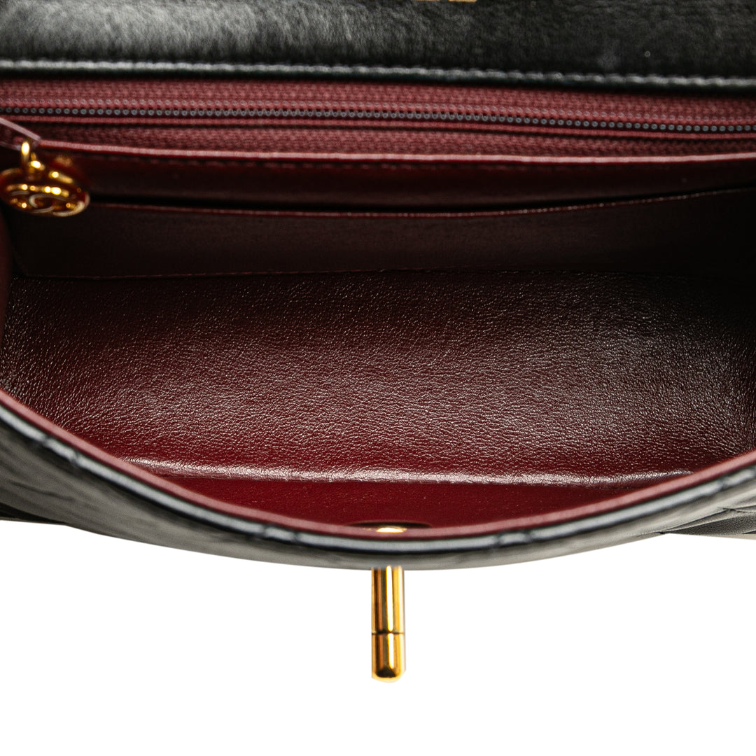 Chanel Mini Square Classic Cuir d’agneau Simple rabat Noir