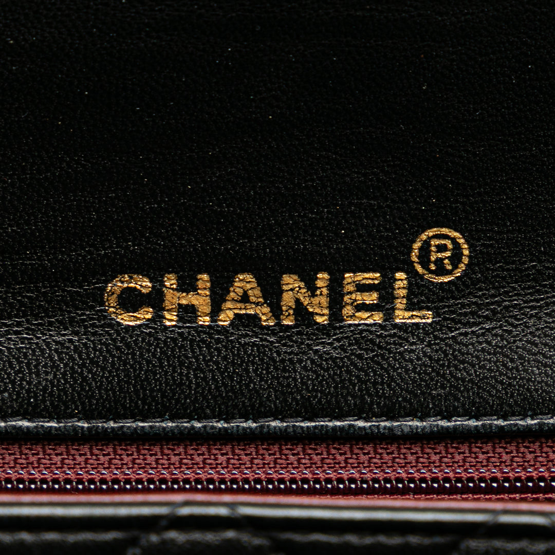 Chanel Mini Square Classic Cuir d’agneau Simple rabat Noir