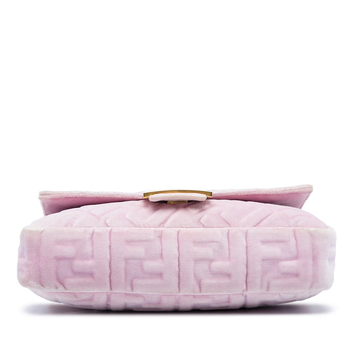 Fendi Zucca embossé Baguette Sac Rose – vue 3 – GABY PARIS