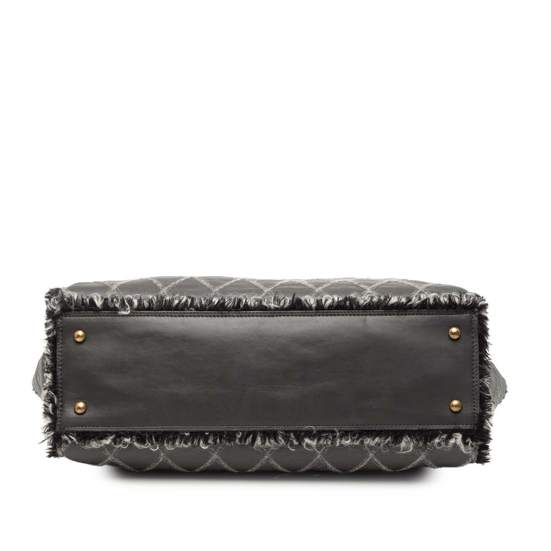 Chanel CC Matelassé Cuir de veau Tweedy Shopping Cabas