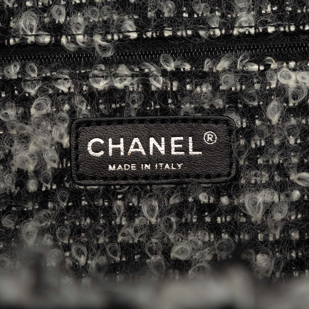 Chanel CC Matelassé Cuir de veau Tweedy Shopping Cabas