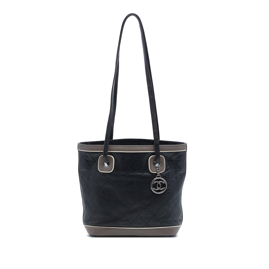 Chanel CC Matelassé Cuir d’agneau Country Club Cabas