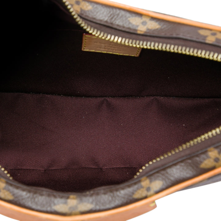 Louis Vuitton Croissant MM Monogram Marron – vue 4 – GABY PARIS