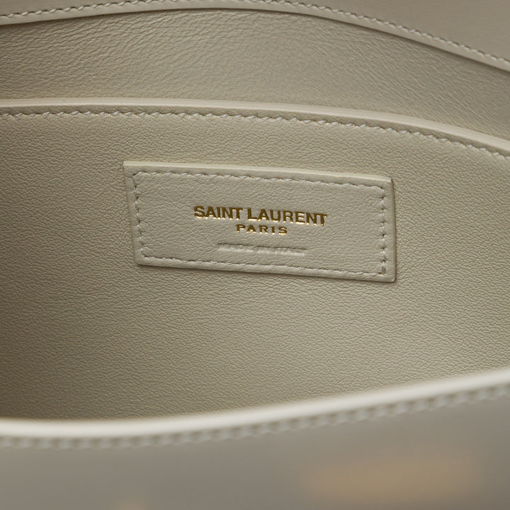 Saint Laurent Sac porté épaule Manhattan Petit Cuir de veau lisse Blanc – vue 5 – GABY PARIS