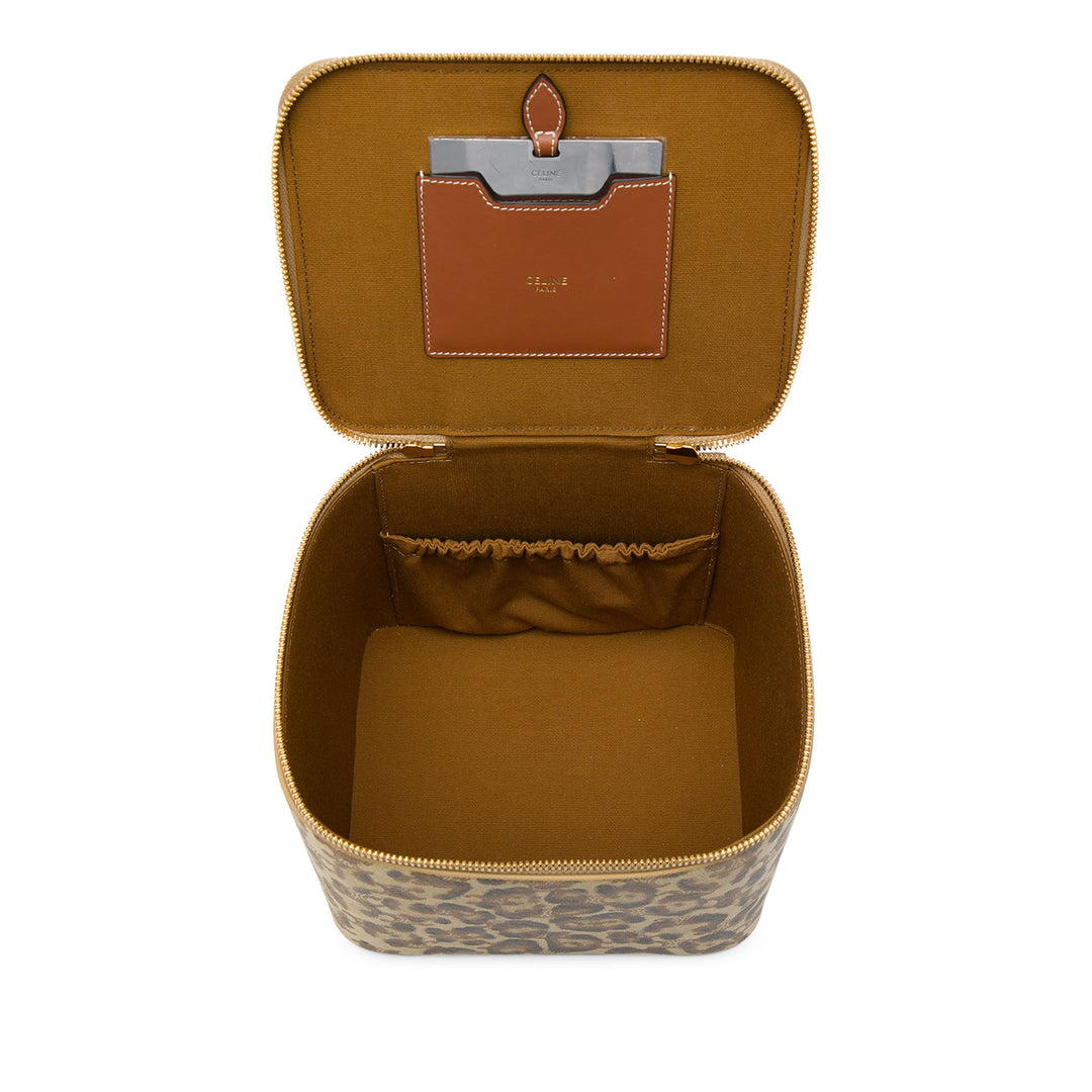 Celine Vanity Triomphe Leopard Imprimé Triomphe enduite Beige – vue 5 – GABY PARIS