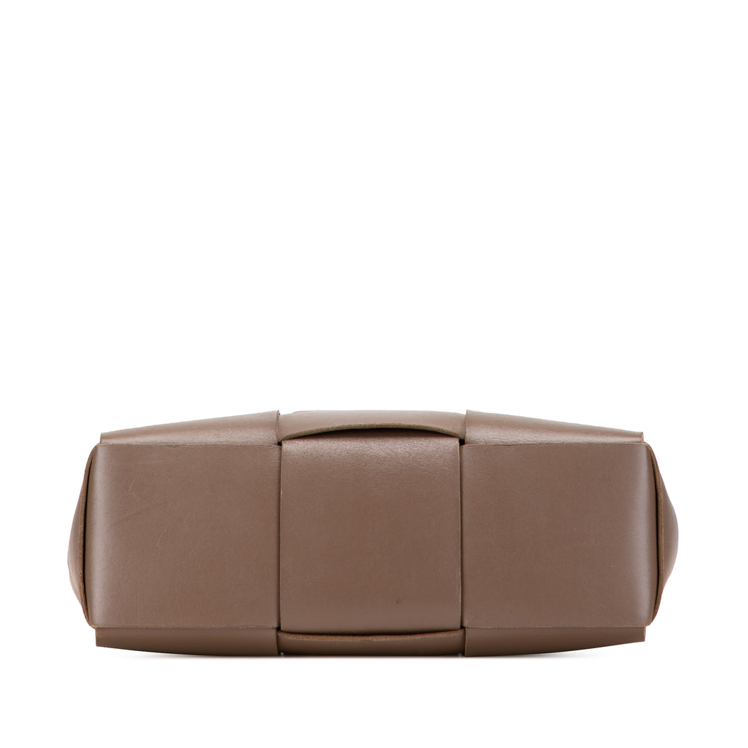 Bottega Veneta Medium Nappa Maxi Intrecciato Arco Cabas Marron – GABY PARIS Authentique