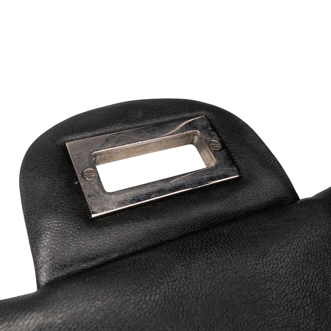 Chanel Reissue 2.55 Cuir verni Double rabat 226 Noir – GABY PARIS Authentique