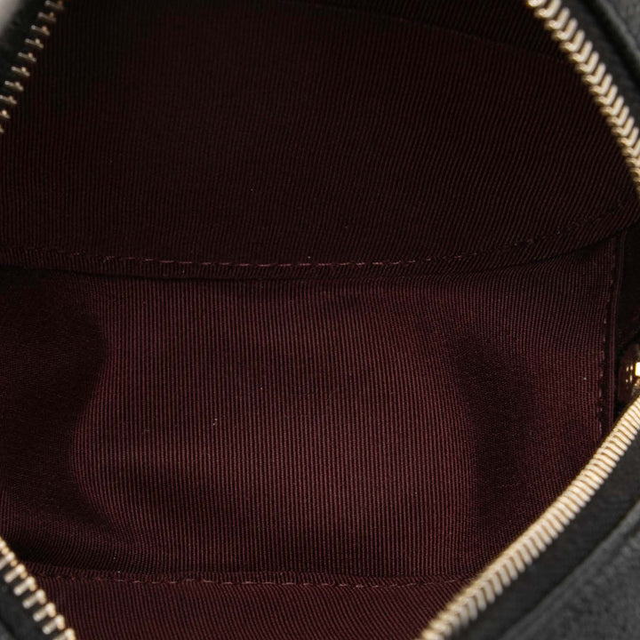 Chanel CC Matelassé Caviar Rond Pochette avec chaîne