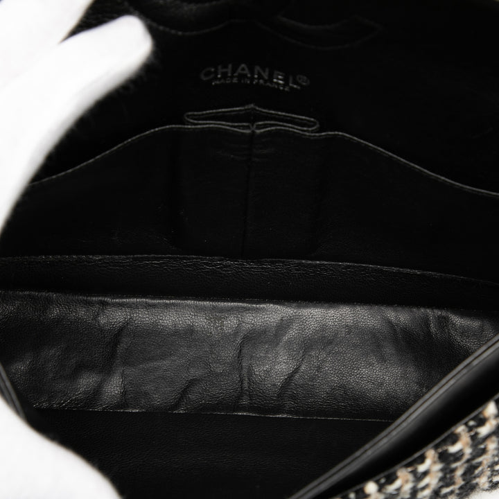 Chanel Medium Classic Tweed Double rabat