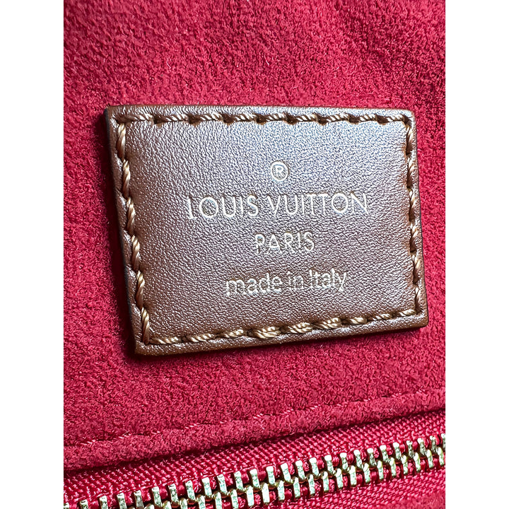 Louis Vuitton Giant Shearling Teddy Onthego GM Monogram Noir – vue 5 – GABY PARIS