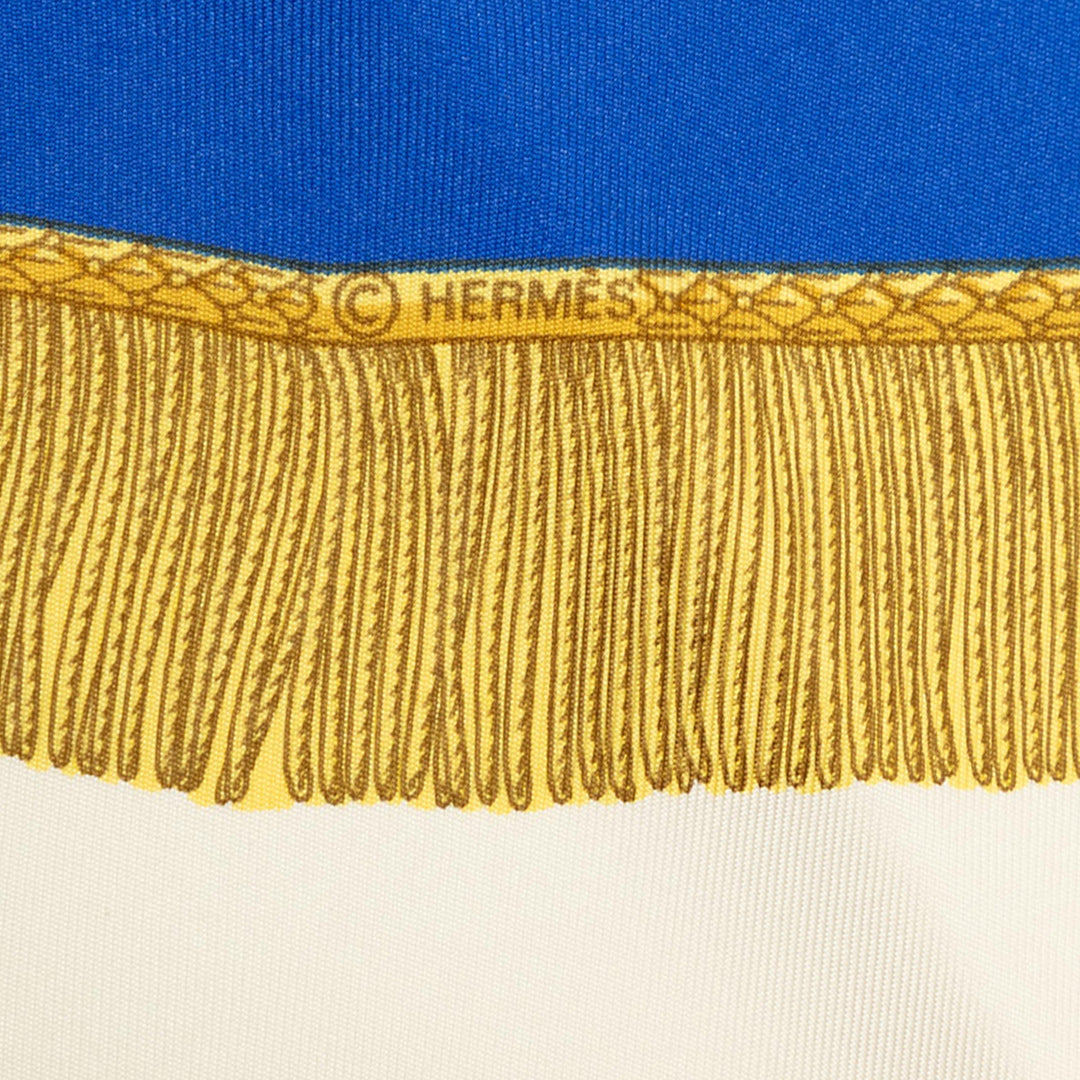 Hermès Carré Poste et Cavalerie 90 Blanc – vue 5 – GABY PARIS
