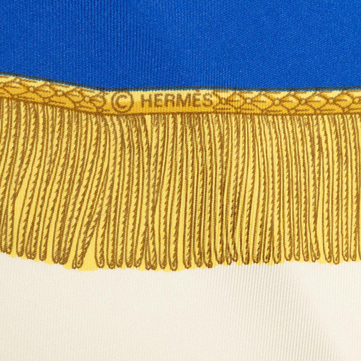 Hermès Carré Poste et Cavalerie 90 Blanc – vue 5 – GABY PARIS