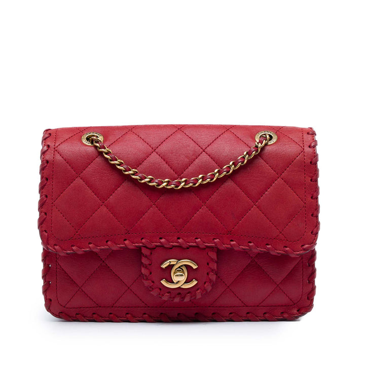 Chanel Small Matelassé Iridescent Cuir de veau Happy Stitch à rabat