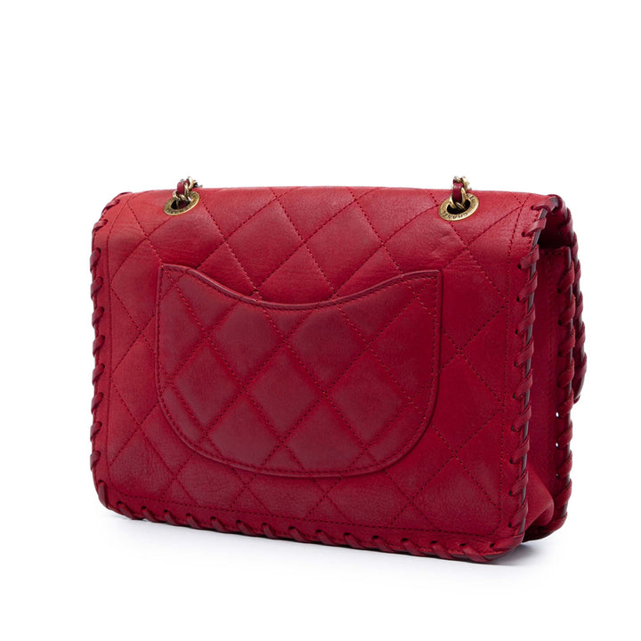 Chanel Small Matelassé Iridescent Cuir de veau Happy Stitch à rabat