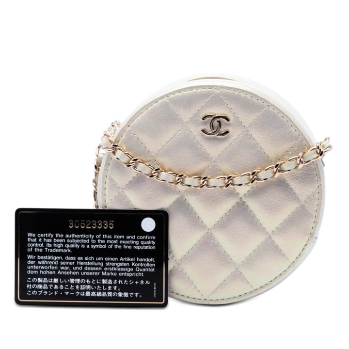 Chanel CC Matelassé Irisé Rond Pochette avec chaîne Cuir d'agneau