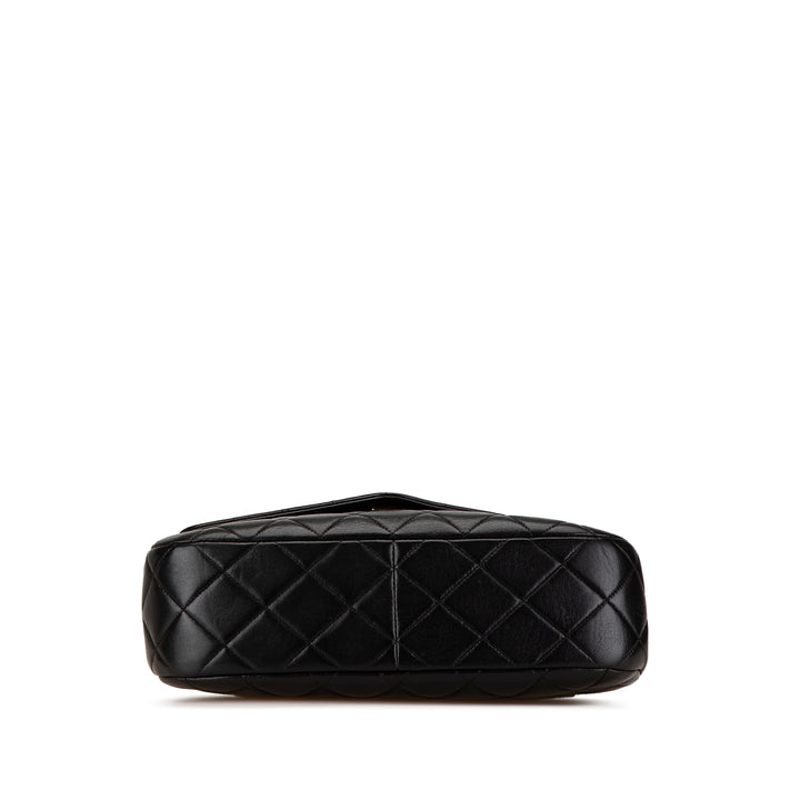 Quilted Lambskin Half Moon Single Flap Black - Gaby Paris