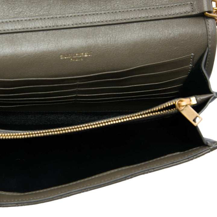 Saint Laurent Becky Wallet on Chain Cuir d'agneau Marron – vue 4 – GABY PARIS