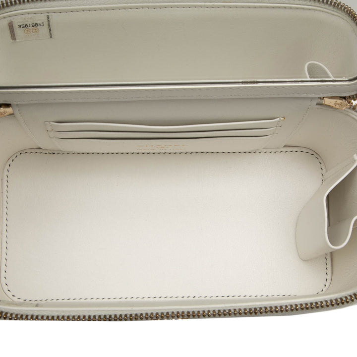 Chanel Matelassé Vanity avec chaîne Petit Cuir caviar