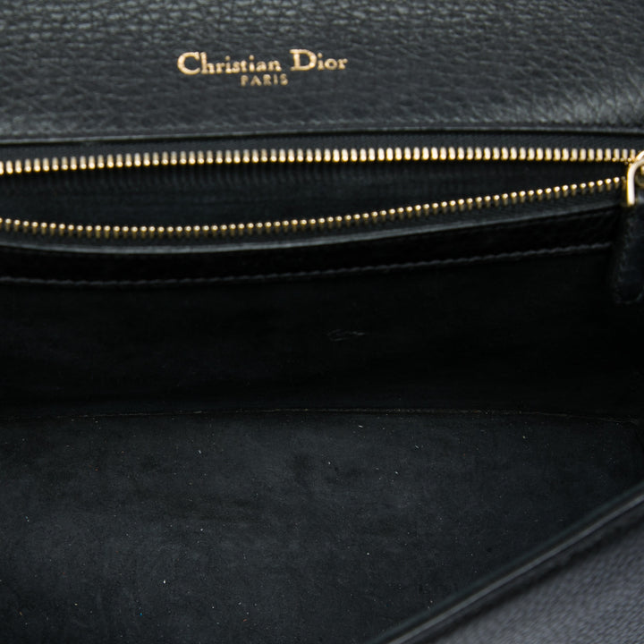 Dior grainé Diorama à rabat Moyen Cuir de veau grainé Noir – vue 4 – GABY PARIS